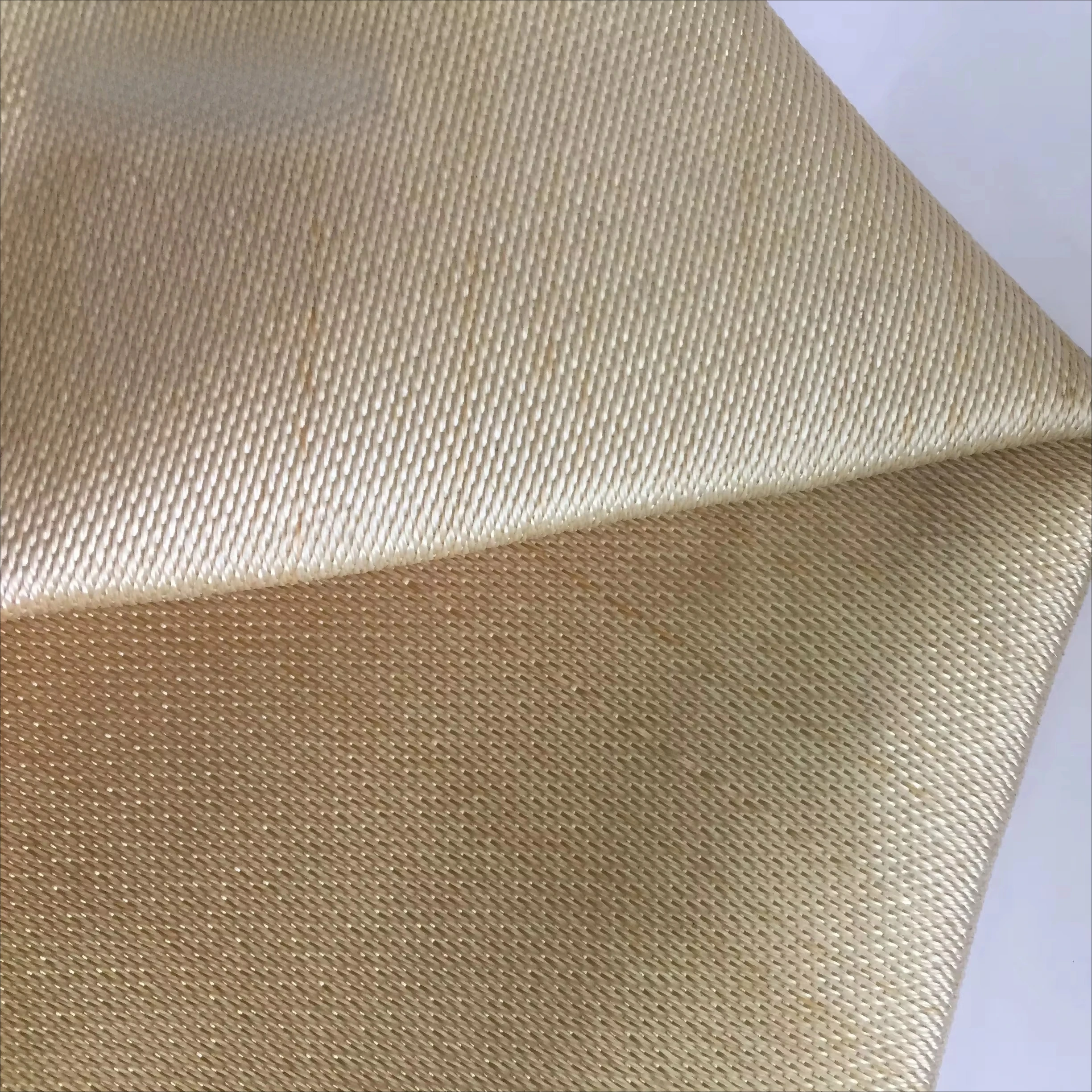 

High Quality 0.7mm Thickness HT800 Glass Fiber Cloth Industrial Heat Insulation Welding Protection Fireproof Welding Blanket