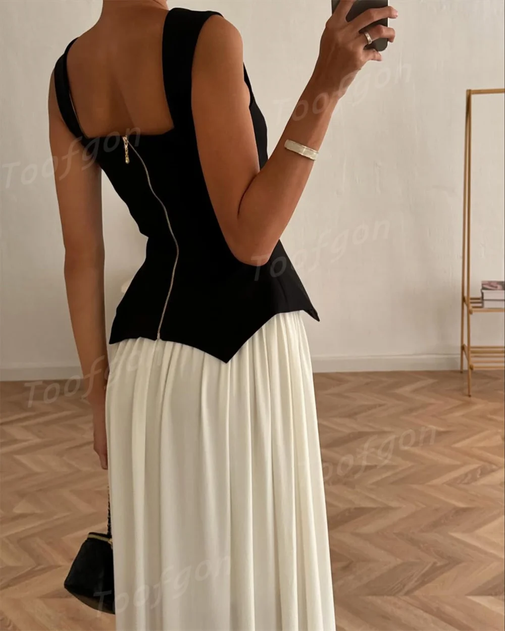 Toofgon مخصص أسود عاجي ساتان طويل فساتين لحضور الحفلات الموسيقية مربع مثير عارية الذراعين ثوب مسائي رسمي واسعة الأشرطة النساء الزي الطرف