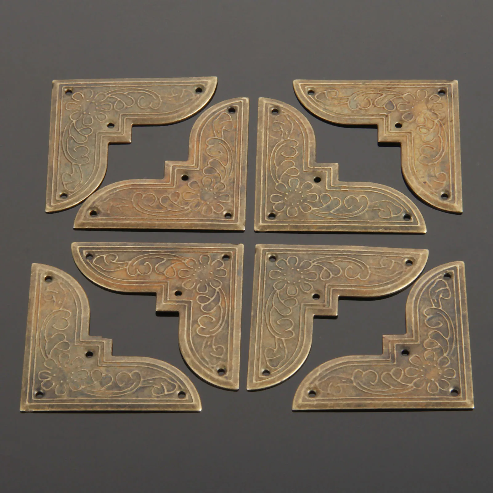 40Pcs Iron Corner Bracket with 160pcs Screws Jewelry Gift Box Wood Case Decorative Feet Leg Corner Protector Furniture Fittings