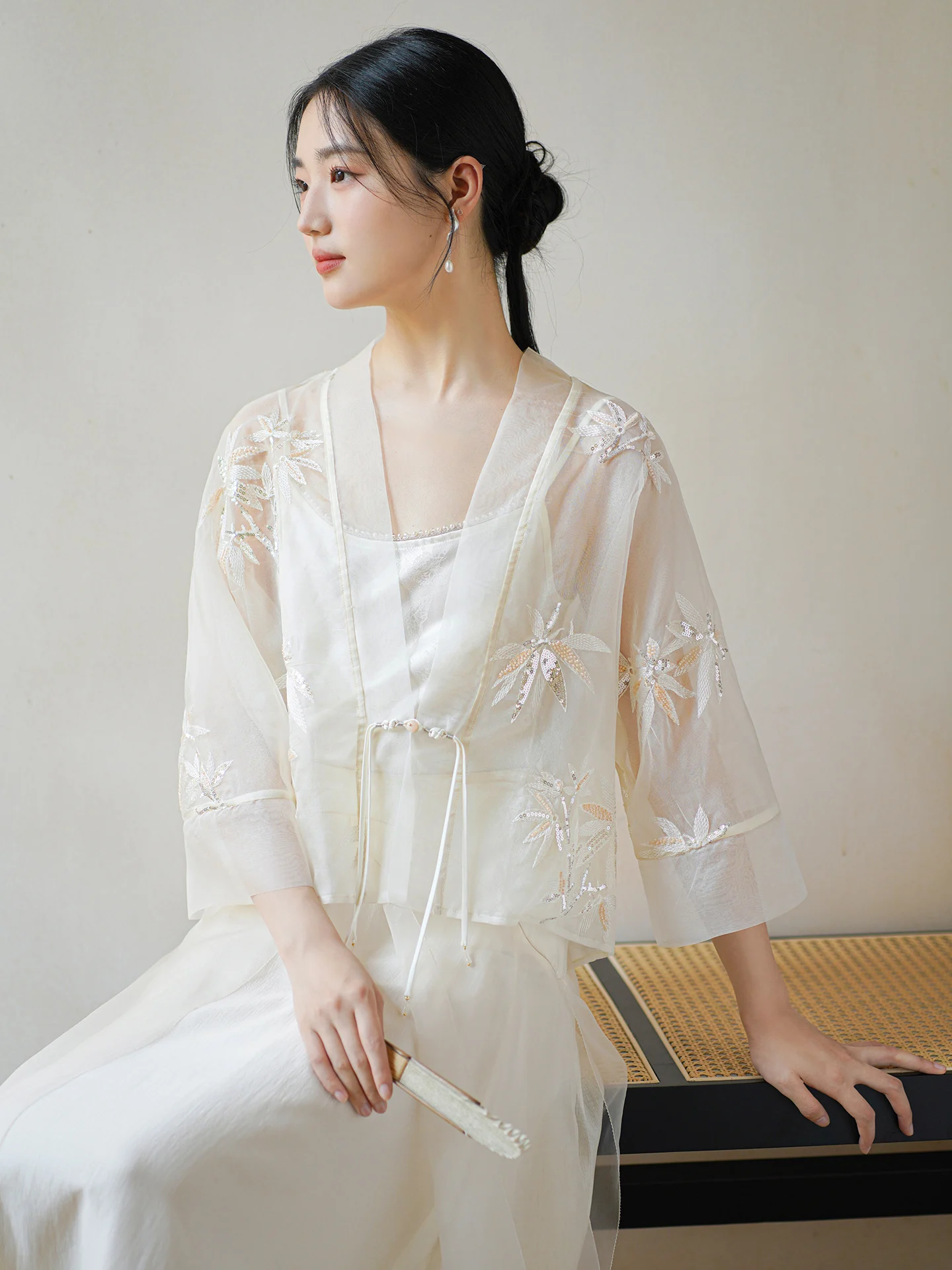 

Silk Thin Cardigan Women's Embroidered Silk Spring Summer New Chinese Sle National Wind Coat Outer Wrap