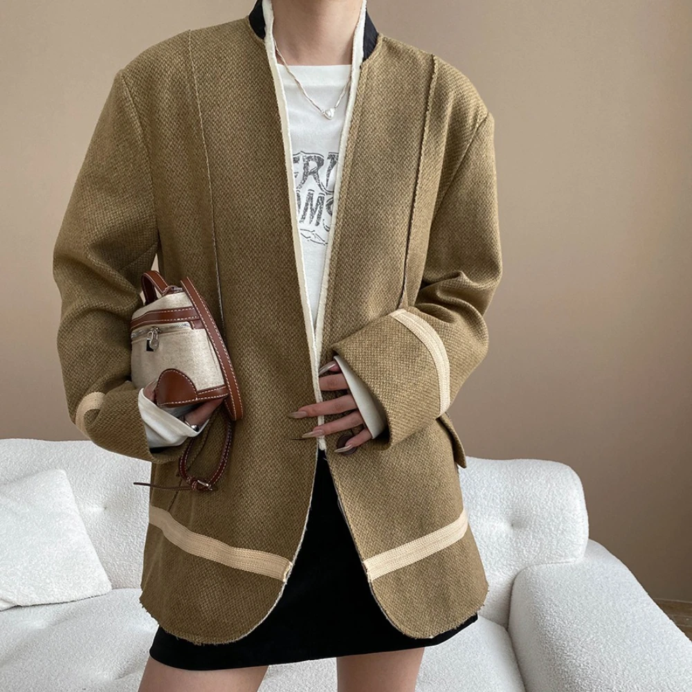 TWOTWINSTYLE Camel Spliced Pocket Chic Jacket Female V Neck Long Sleeve Loose Casual Women's Jackets Autumn Fashion Style New
