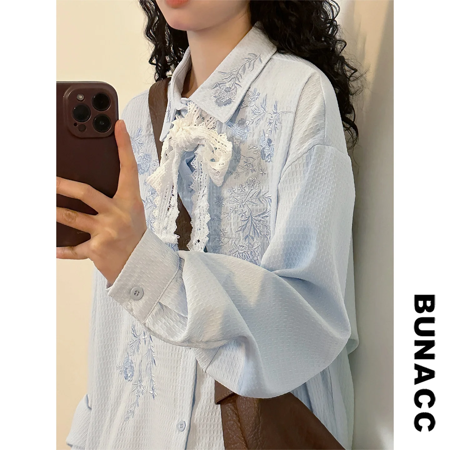 

Retro American Embroidered Lace irt Loose Long Sve ex Open Cardigan Versatile Top Trendy Spring BUNACC2026