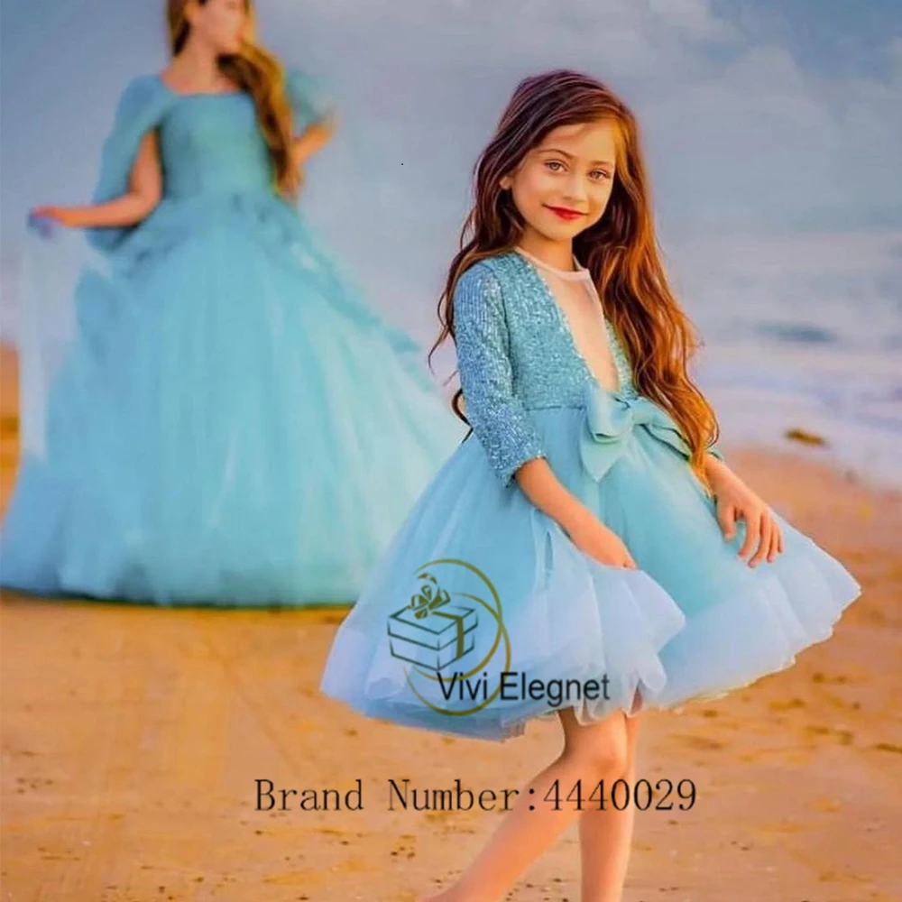 Blue V Neck Flower Girl Dresses for Girls Three Quarter 2023 Tiered Wedding Party Gowns Bow Sequined Tutu فساتين اطفال للعيد New