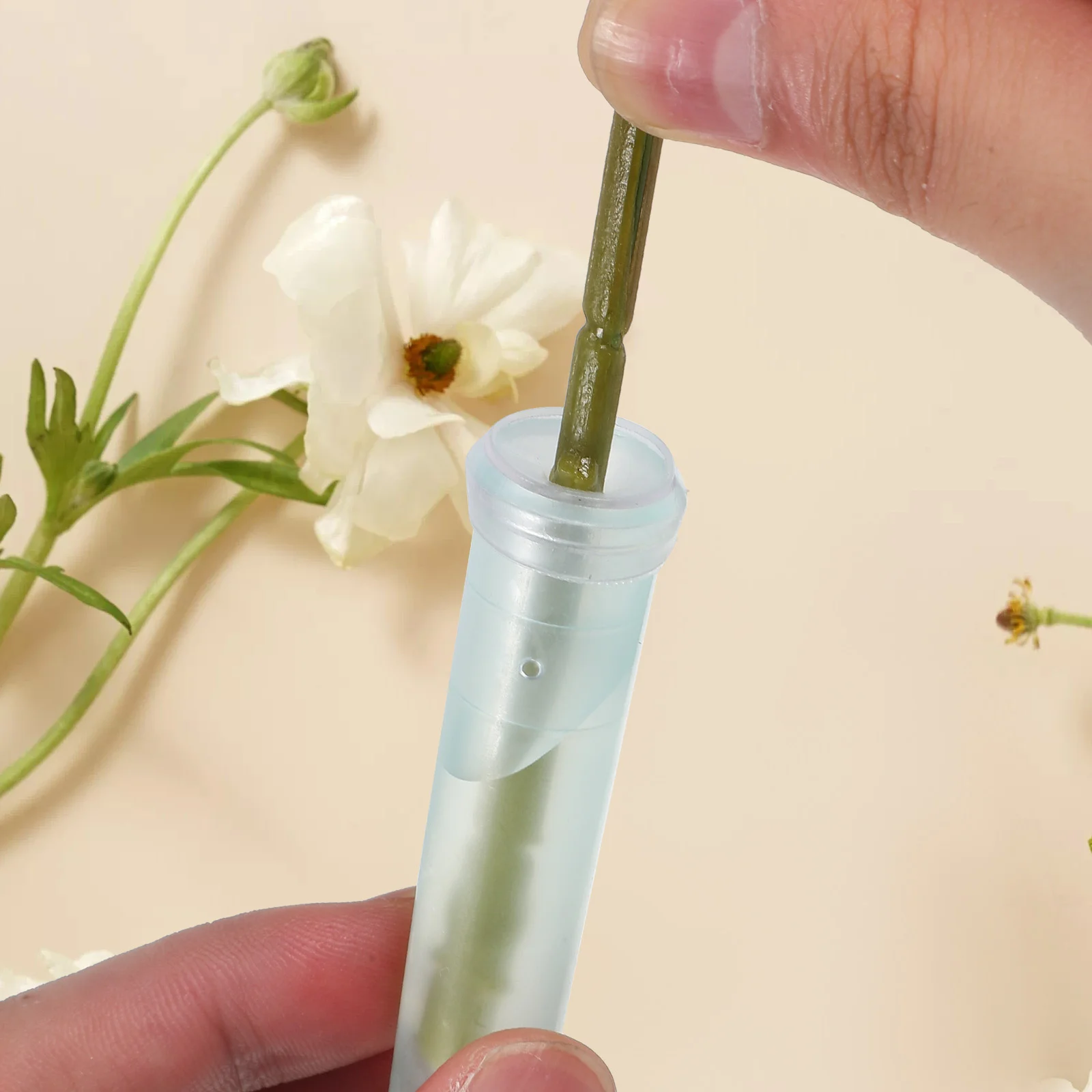 100 Pcs Floral Test Tubes Water Reusable Flower Orchid Plastic with Cap Bottles for