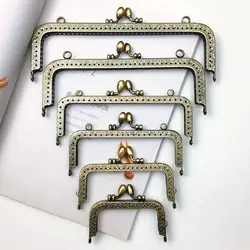 Purse Lock Vintage Metal Purse Frame Clasp Frame Bag Kiss Clasp for Purse Bag Making DIY Craft Bag Hardware