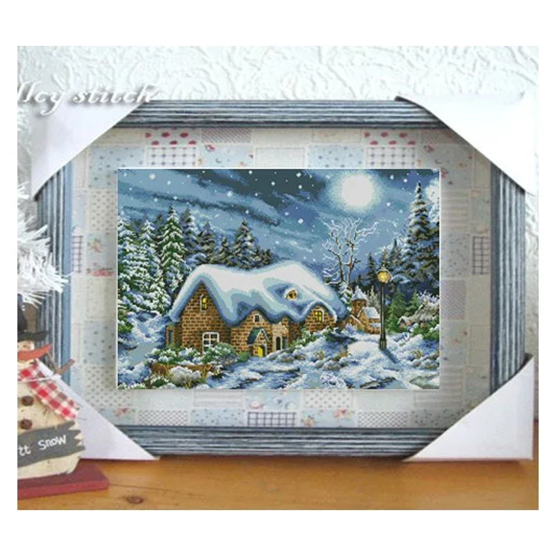 Amishop Gold Collection Counted Cross Stitch Kit A Snowy Evening Winter Snow Starry Night And Moon Peaceful C2572