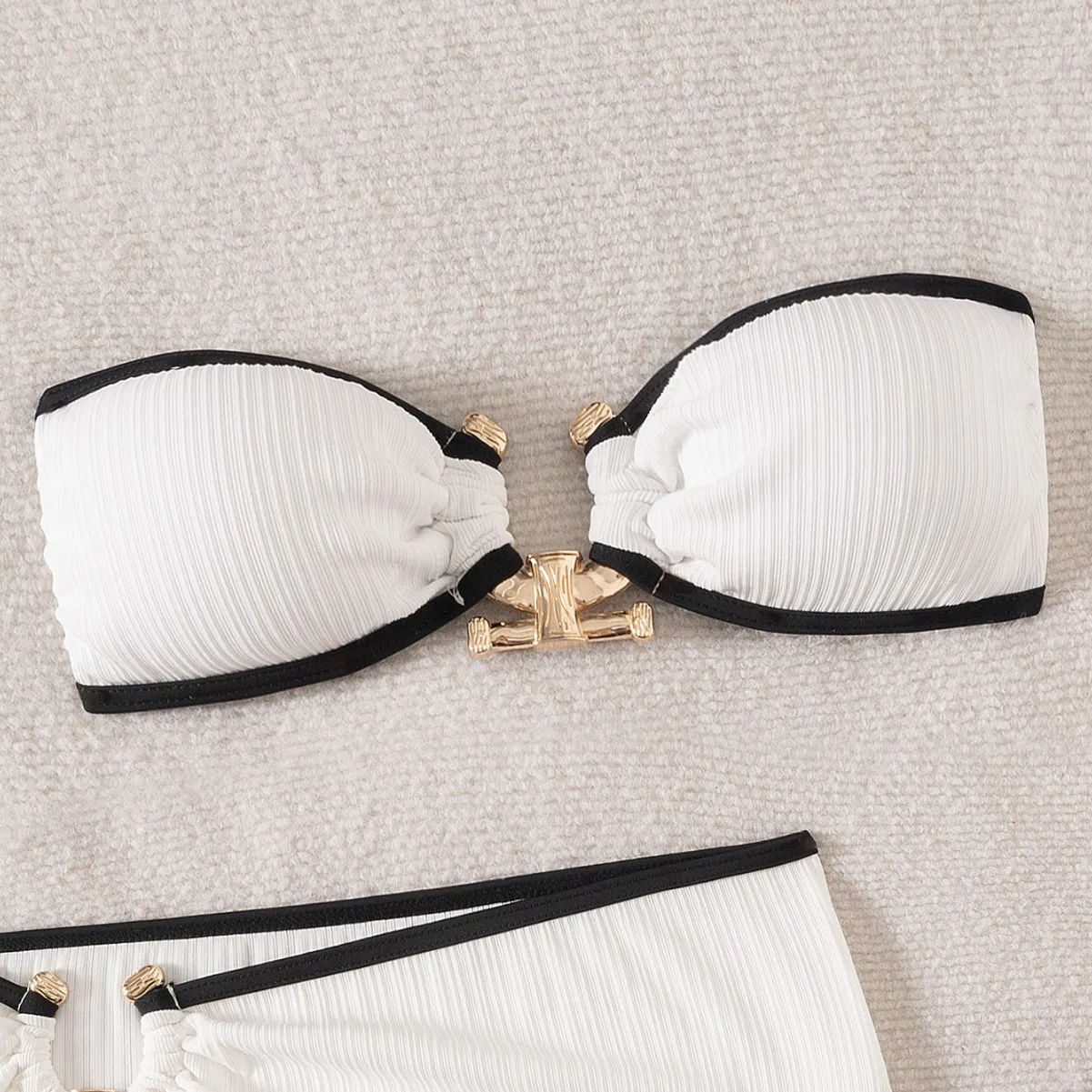 Conjunto de Bikini con parte superior de tubo para mujer, traje de baño Sexy de 3 piezas con joyería de Metal, traje de baño dividido de Color sólido, blusa, traje de baño de moda de verano para playa