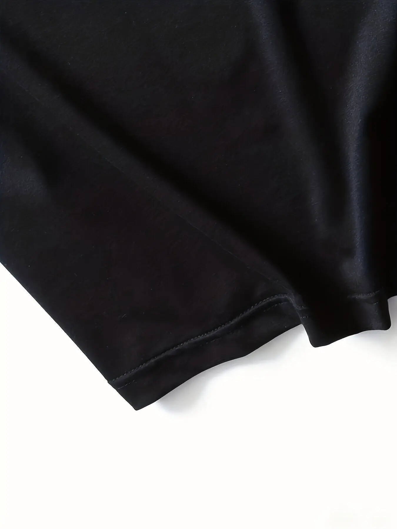 Haut décontracté à manches courtes pour femmes, imprimé Floral, col rond, coupe confortable, t-shirt graphique noir pour tenue décontractée