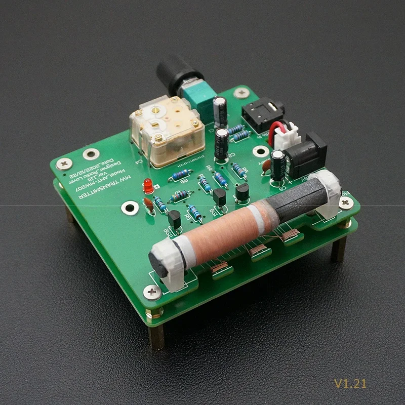 DIY คลื่นปานกลาง AM เครื่องส่งสัญญาณวิทยุชุดทดลอง Circuit Board Test Ore วิทยุรุ่น 1.21