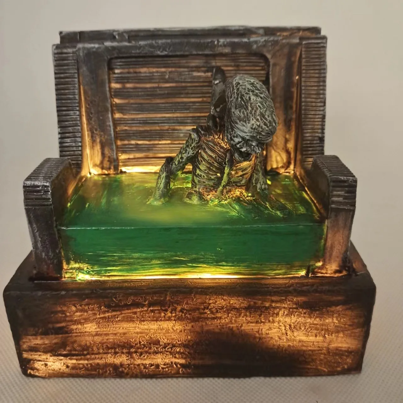 Horror Movie Sculpture Illuminated 3D Model Resin Craft Home Party Decor Statue Figure Halloween Decorations Collection Gifts