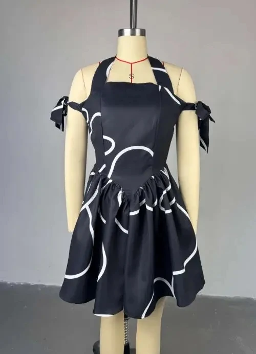 

Dresses Women's Clothing 2025 Summer New Fashion Temperament Halter Printed Lace Up Off Shoulder Sexy High Waist Pleated Dress
