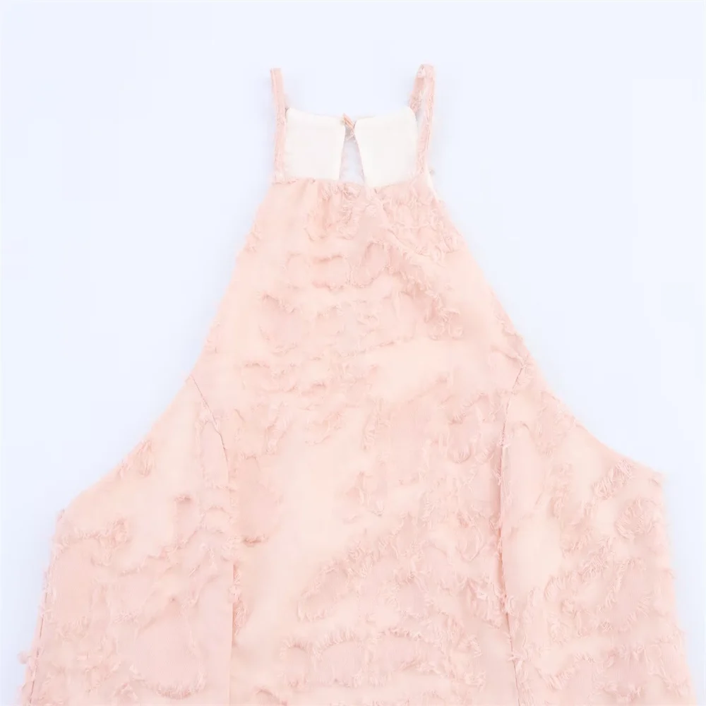 فستان ميدي صيفي جديد بنمط عصري معلق بياقة عنق بدون أكمام وشرابة مزخرفة