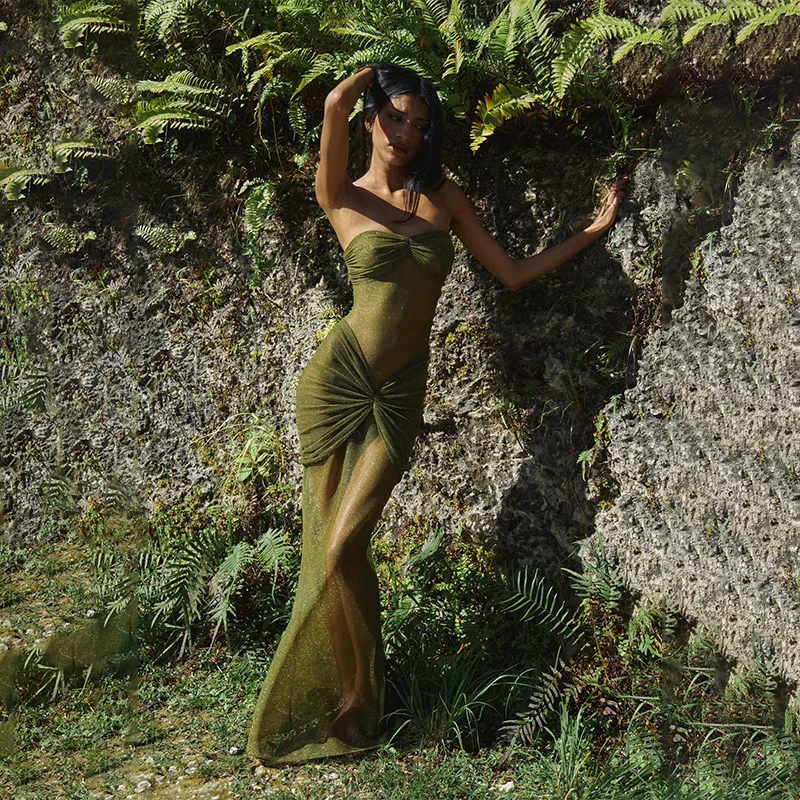 

Pure desire sexy tube top slim fit slightly transparent pleated Zou niche dress dress fashionable simple temperament elegant ver