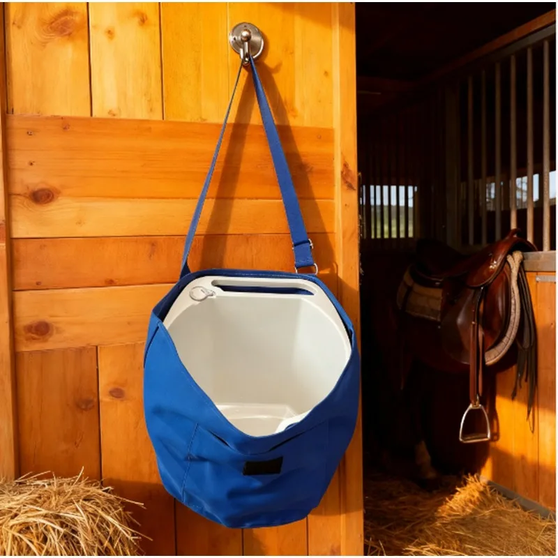 

New Equestrian Supplies 900D Oxford Cloth Stable Water Bucket Bag Farm Horse Feed Bag Outdoor Horse Water Bucket Bag