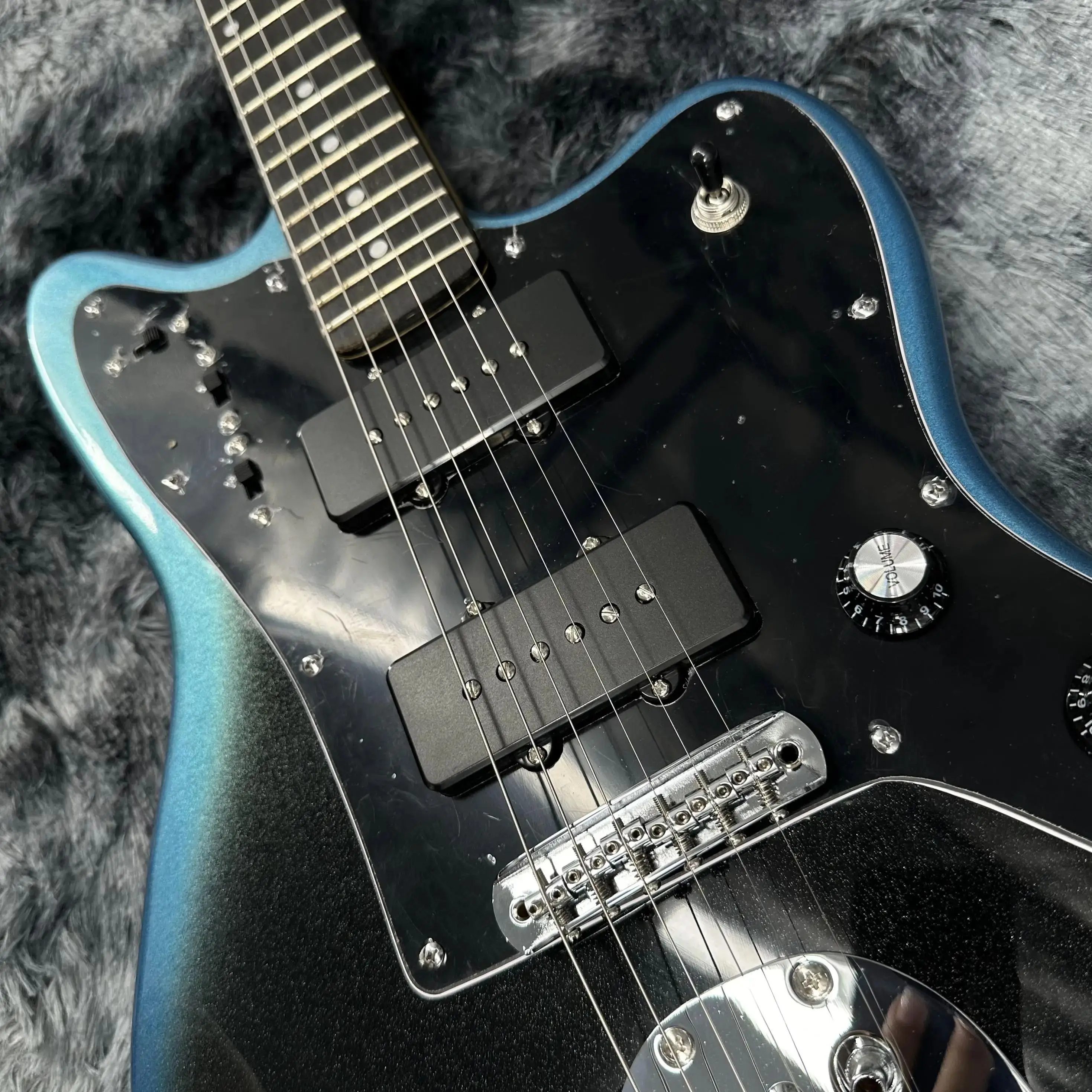 جيتار كهربائي مخصص - جسم أزرق - 6 أوتار - 22 فريتس - مناسب لكل من المحترفين والمبتدئين - شحن مجاني #1