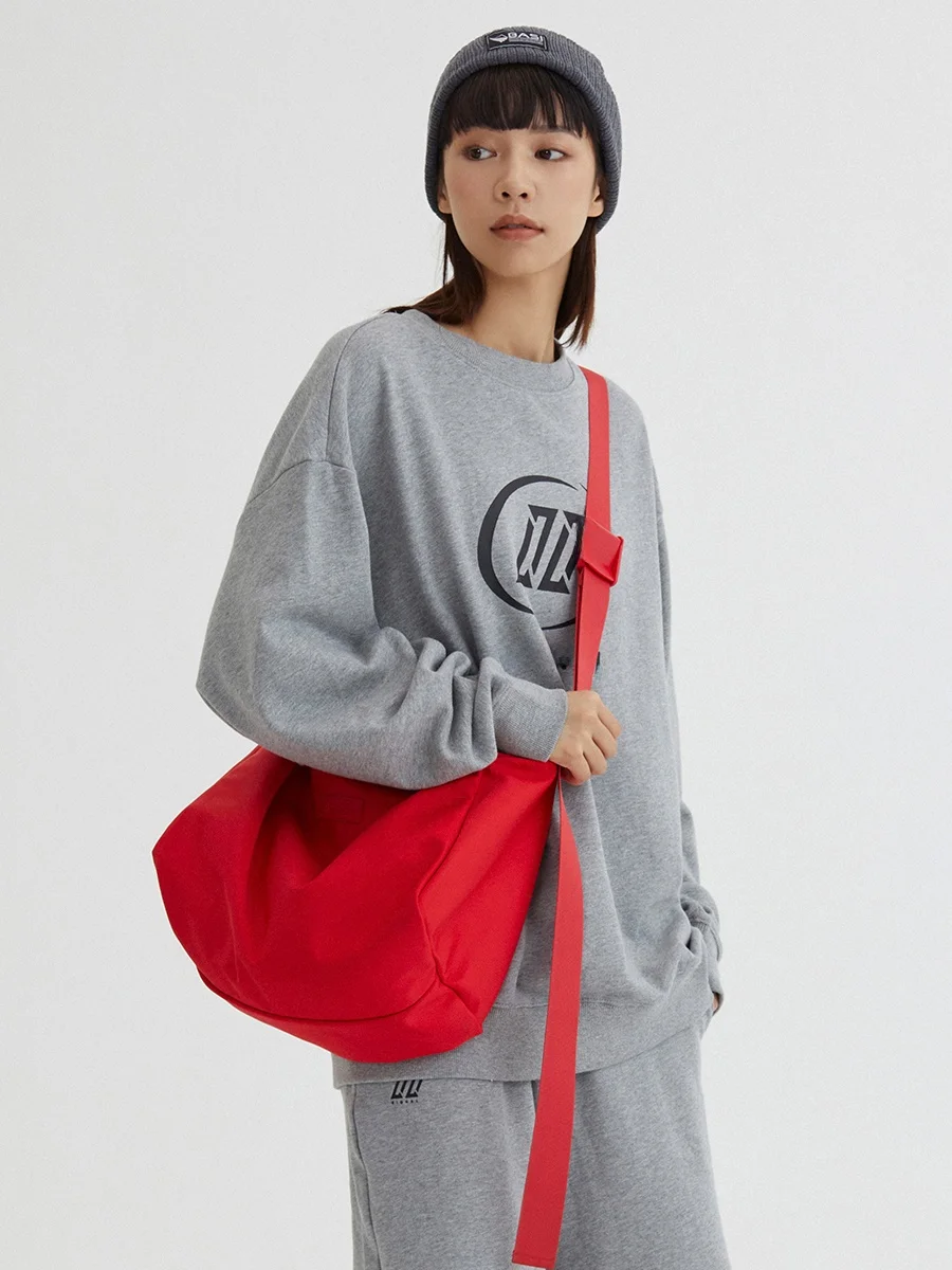 Vaoper Large Capacity Slant Crossbody Bag Unisex Commuter Shoulder Bag Casual Style Soft Handle British Fashion Trend