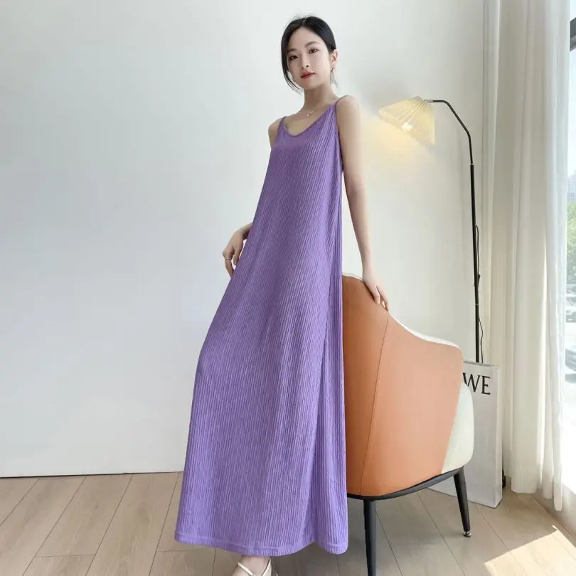 2024 Spring/Summer French Outerwear Fashionable Slimming and Meat Covering Retro Solid Color Loose Strap Long Dress