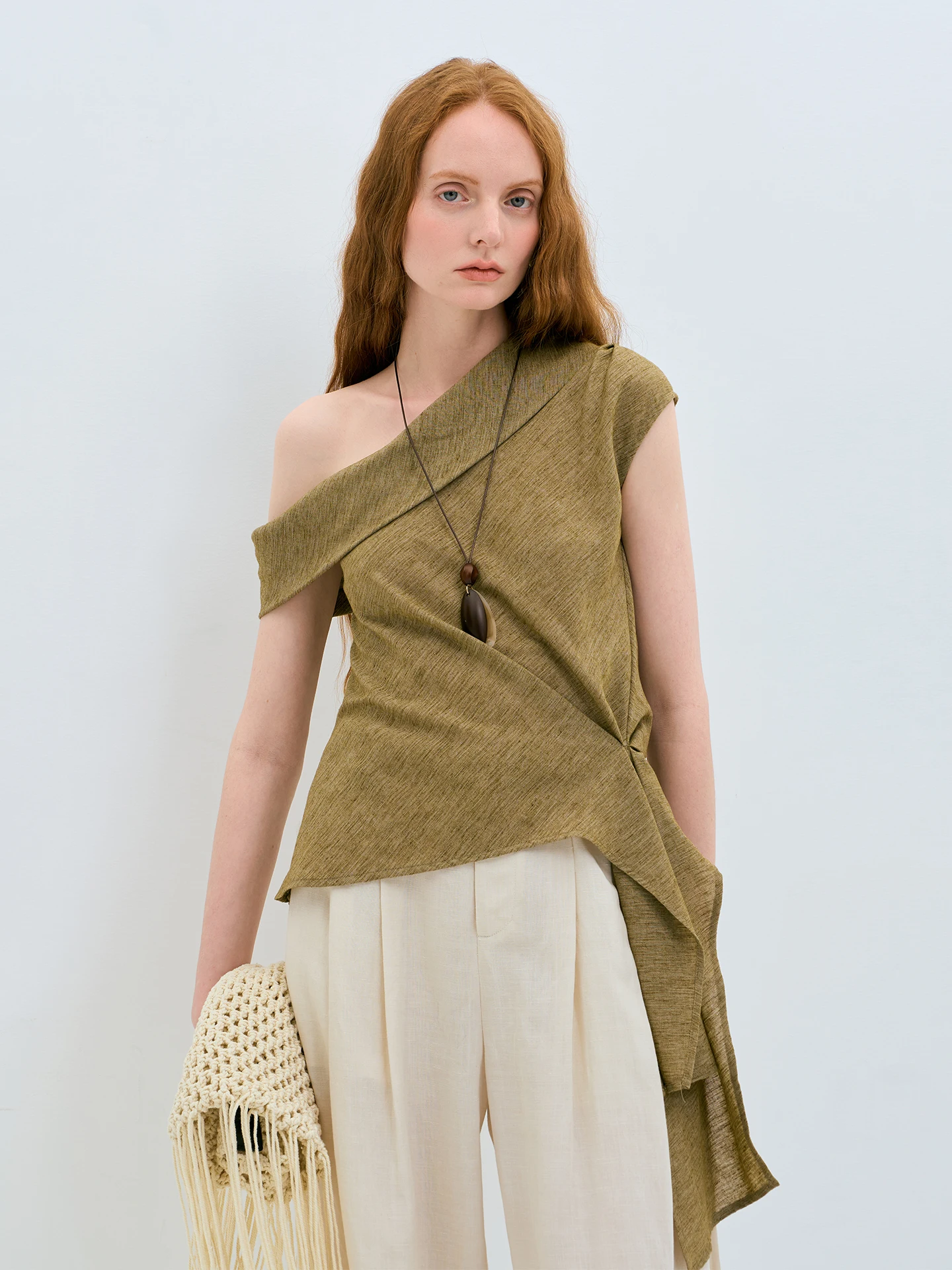 

LIMONN Summer New Irregular Sash Oblique Shoulder Shirt Turn-down Collar Waist-cinching Design Shoulder-baring Sleeveless Shirt