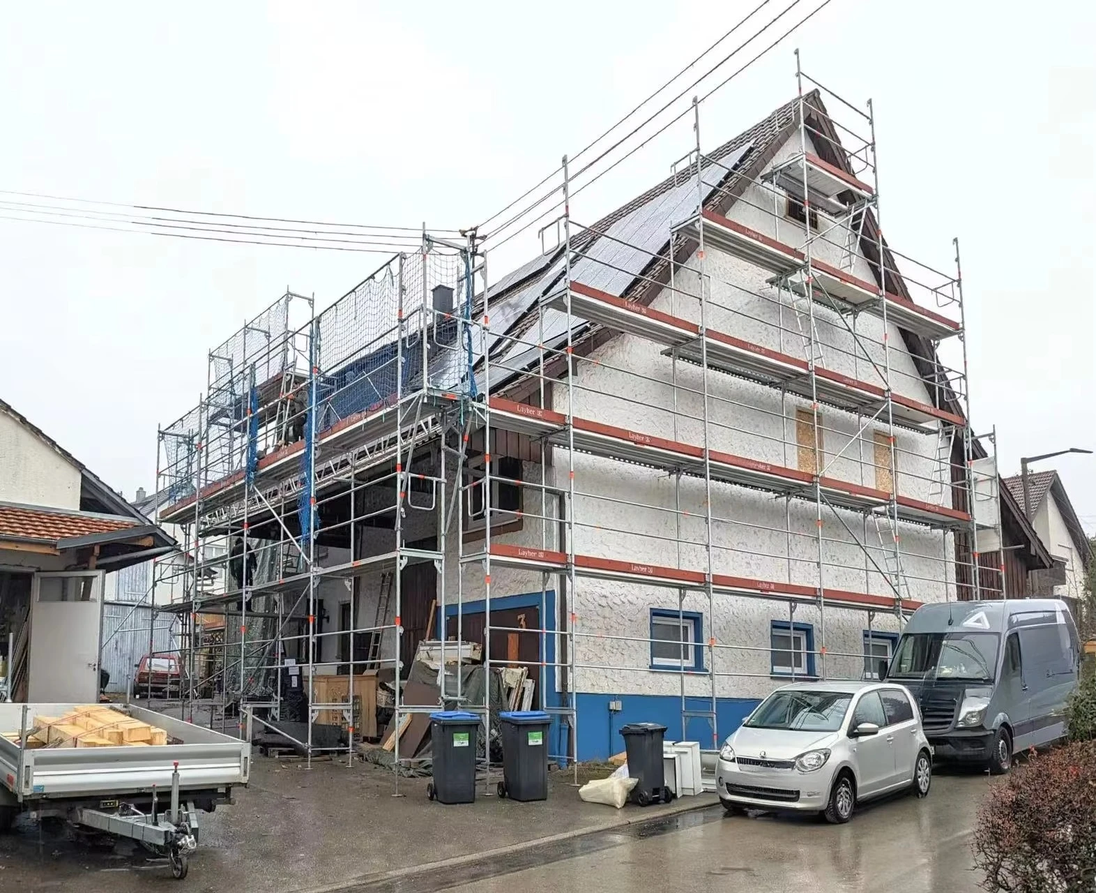 12KW 15Kw الهجين مع بطارية ليثيوم 10Kva النظام الشمسي مع Lifepo4 جدار الطاقة نظام الطاقة الشمسية الكامل للمنزل خارج قبضة