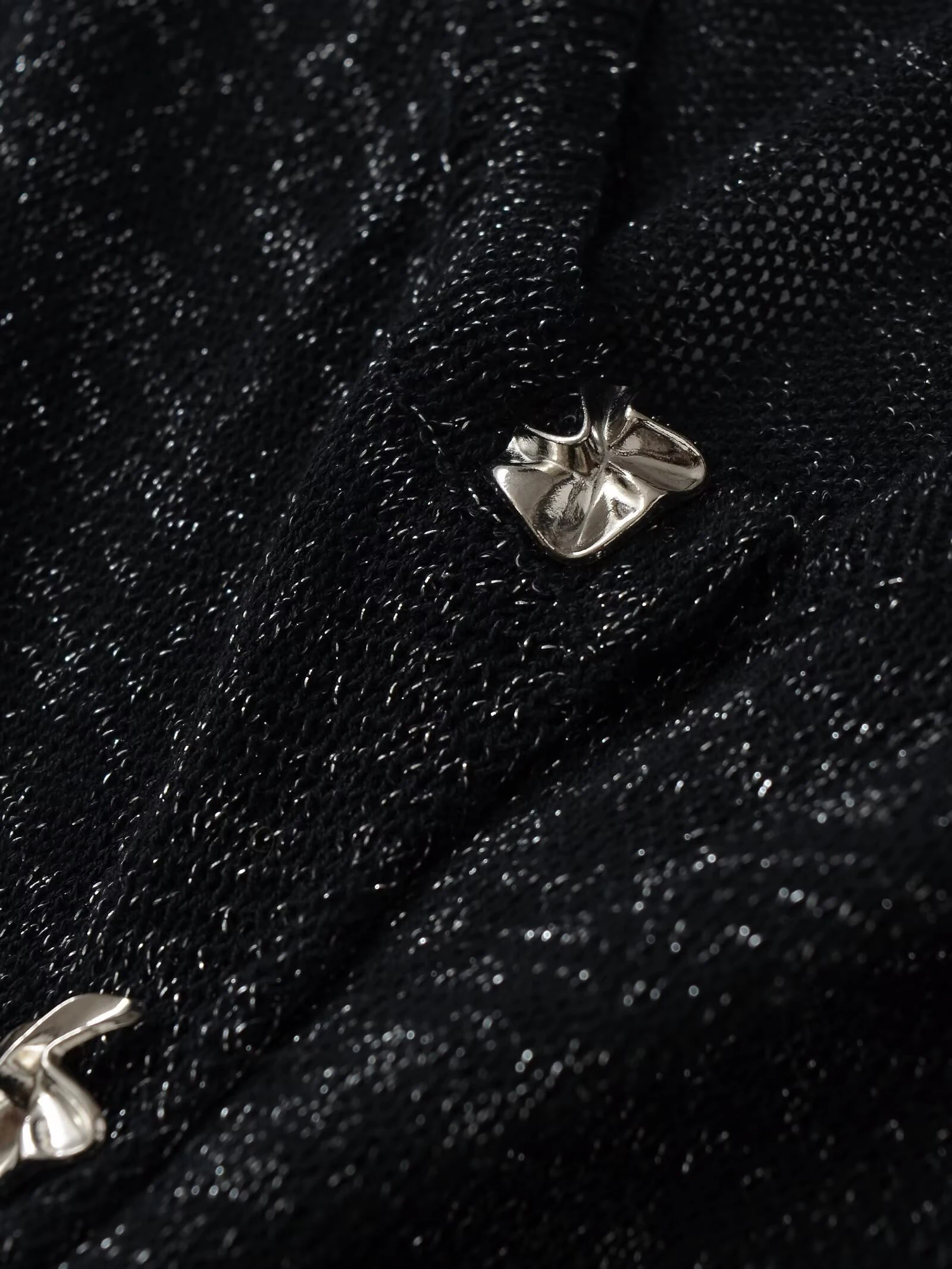 European and American style 2025 autumn new women's clothing casual temperament simple metal wire button knit top