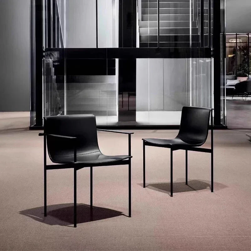 Sillas de Comedor de Metal de diseño italiano, sillas de Comedor modernas de lujo para dormitorio, tocador, muebles para el hogar y Hotel, Silla Comedor LLDC