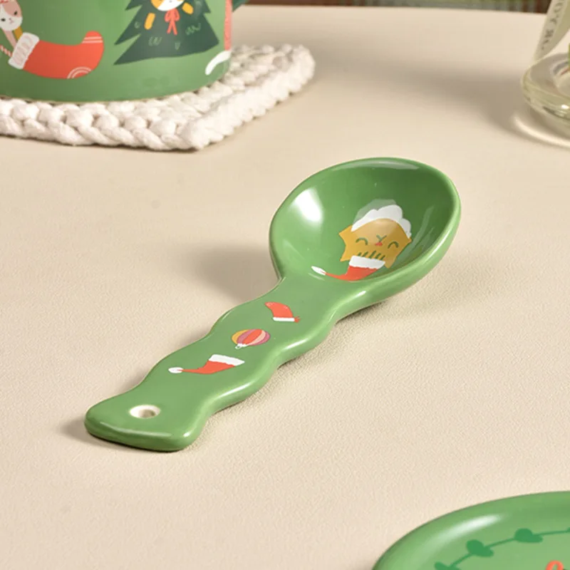 

1pc Creative New Christmas Ceramic Spoon Green Small Spoon for Home Office Coffee Cup Stirring Spoon