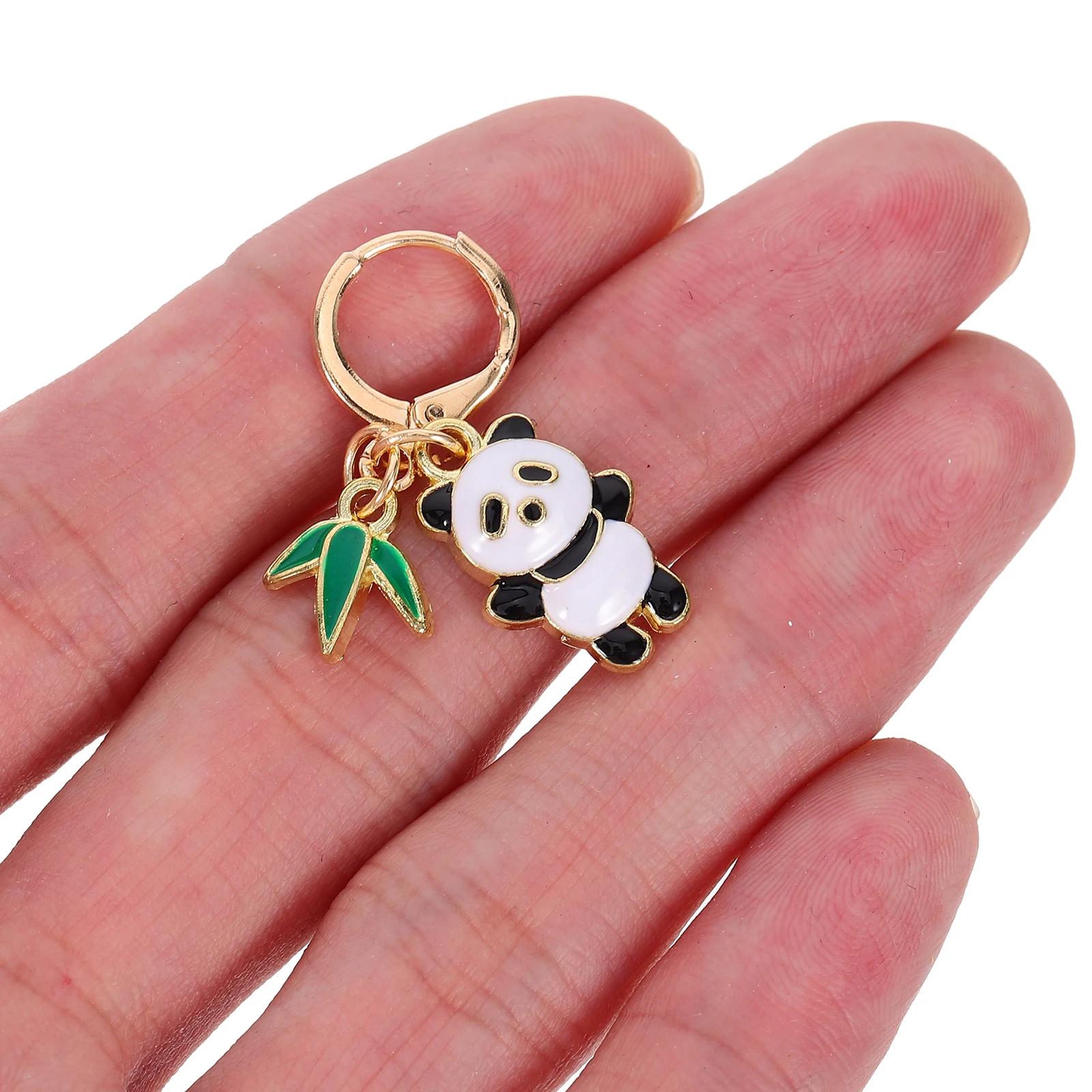 

2 Pairs Sweater Mark Pin Alloy Stitch Markers Crochet Quilting Bamboo Leaves Charms Zinc Clips Jewelry Making