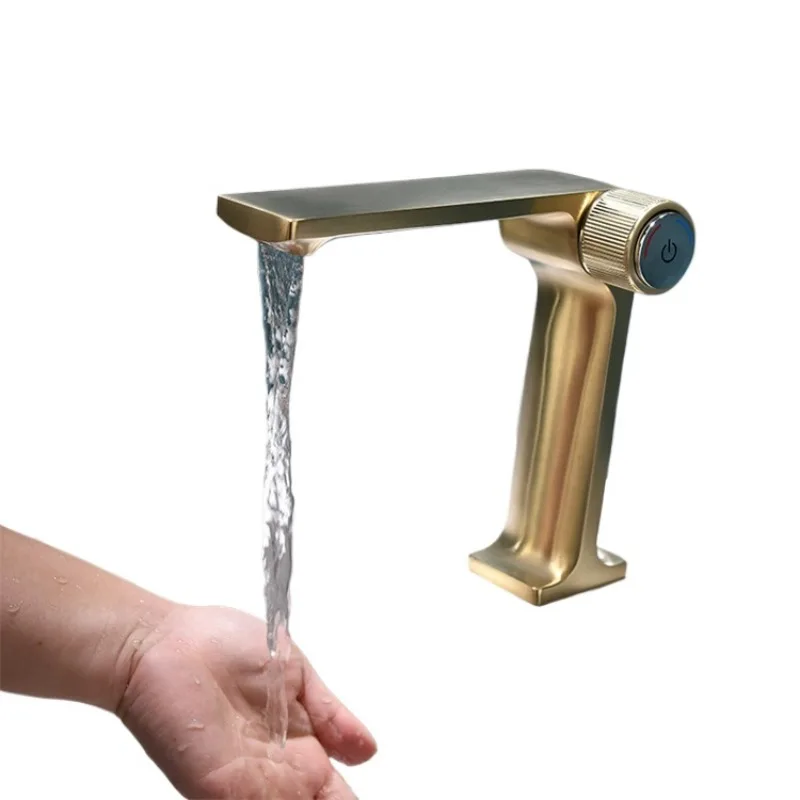 

All-copper basin faucet basin wash basin bathroom cabinet single hole hot and cold faucet