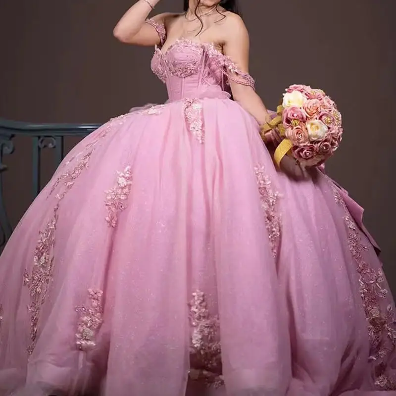 Customized Pink Off The Shoulder Ball Gown Quinceanera Dresses For 15 Girls Beaded Appliques Graduation Celebrity Party Gowns