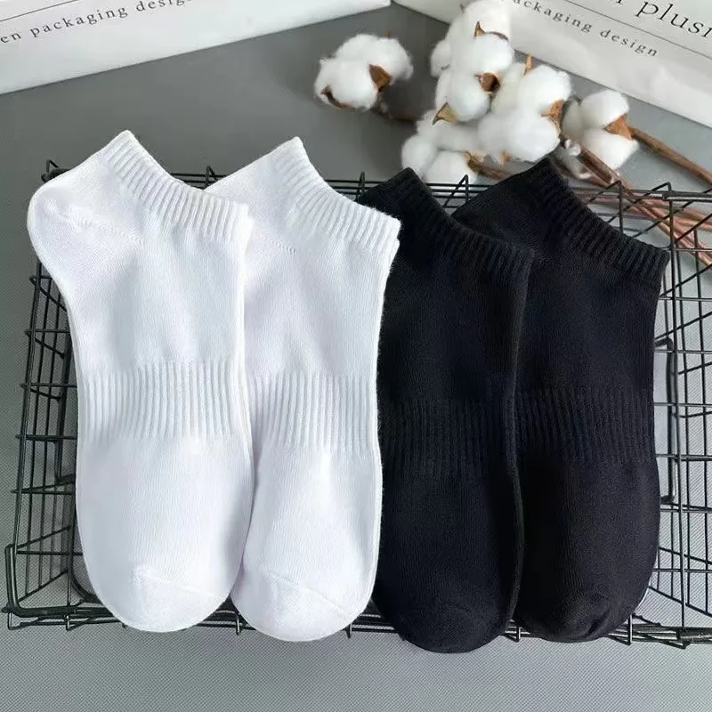 Schwarz-weiße Socken, dünne Socken, rutschfeste Bootsocken, Freizeitsocken, vielseitig einsetzbar