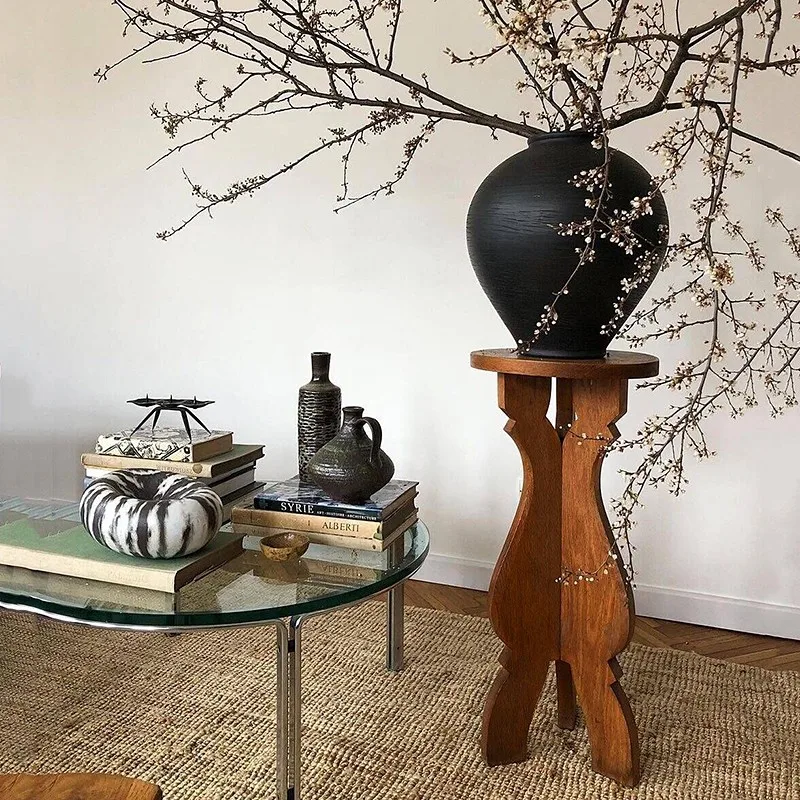 Art Vase Display Table Light Luxury Retro Furniture Living Room Storage Rack Decorative Photographic Sculpture Wood Round Table