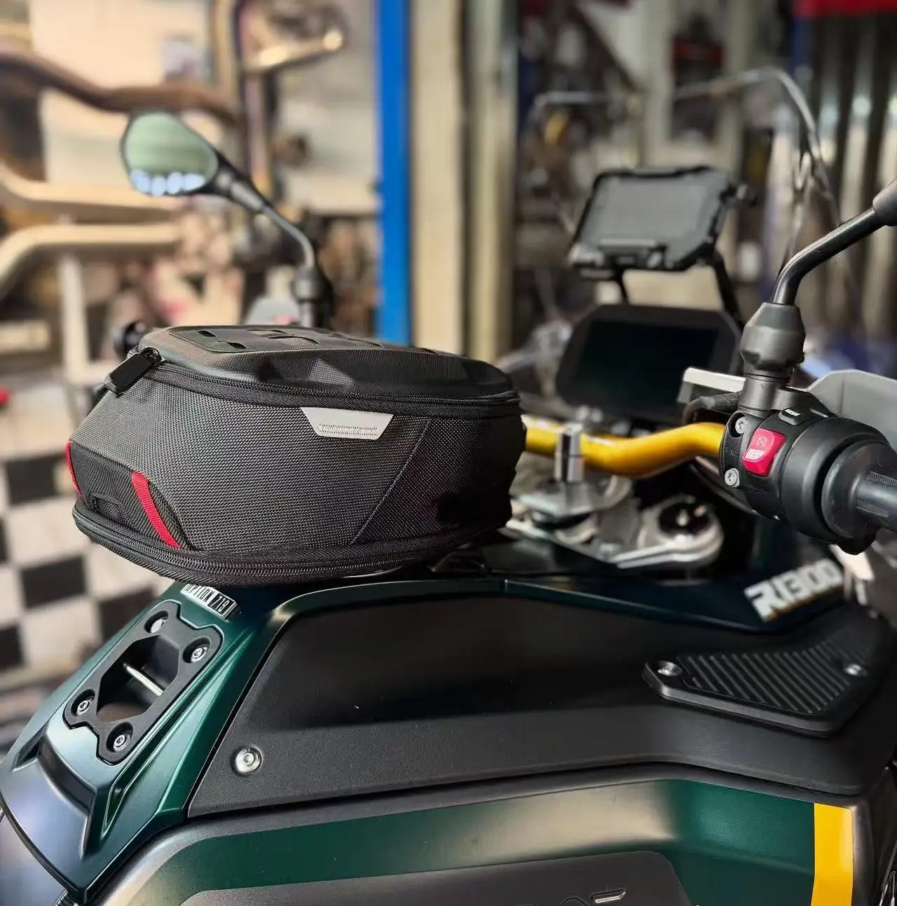 2014-2026-tank-bag-for-bmw-r1300gs-a-r1250gs-f850gs-r1200r-r1200-rs-rt-r1250r-s1000xr-f900xr-motorcycle-luggagel-waterproof-bags