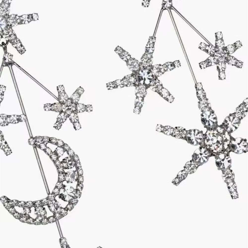 Rhinestone Asymmetrical Star Moon Long Drop Earrings Wedding Jewelry for Women Luxury Crystal Big Geometric Dangle Earrings Gift