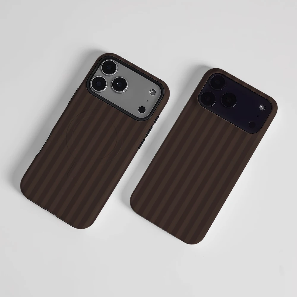 CaseLumi Matte Bumper für MagSafe Hülle für iPhone 17 16 15 14 Plus 13 Pro Max Stoßfeste Harte PC-Hülle Dunkelbraune Streifen Abdeckung – Detail 5