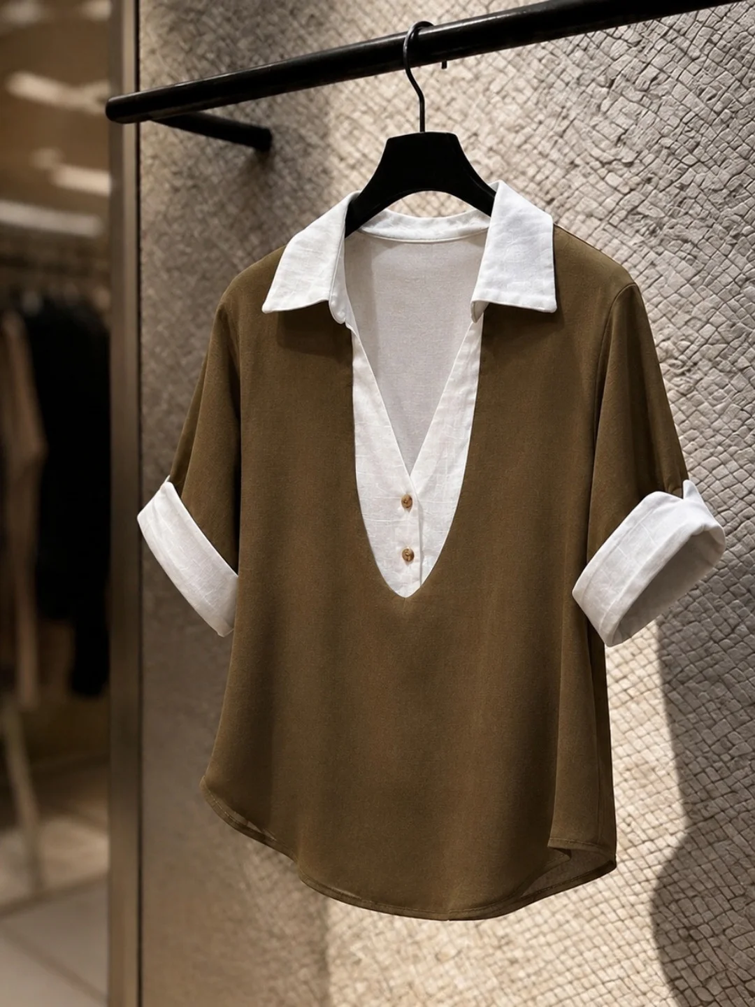 

Unique Color Block Short Sleeve Shirt Loose Fashionable Top Commute Elegant Korean Style Straight Cut Summer Design Sense