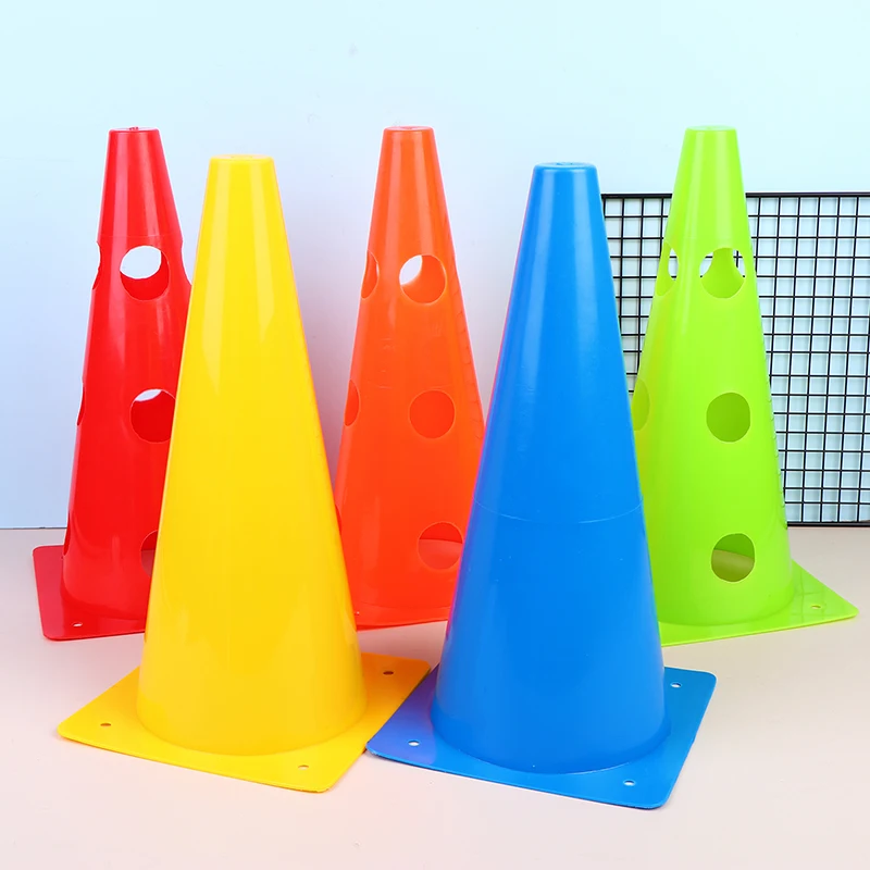 

【5Pcs 32CM Barrier Football Road Flat Training Cone Perforated Sign Obstacles Road Cones Soccer Basketball Training Equipment】