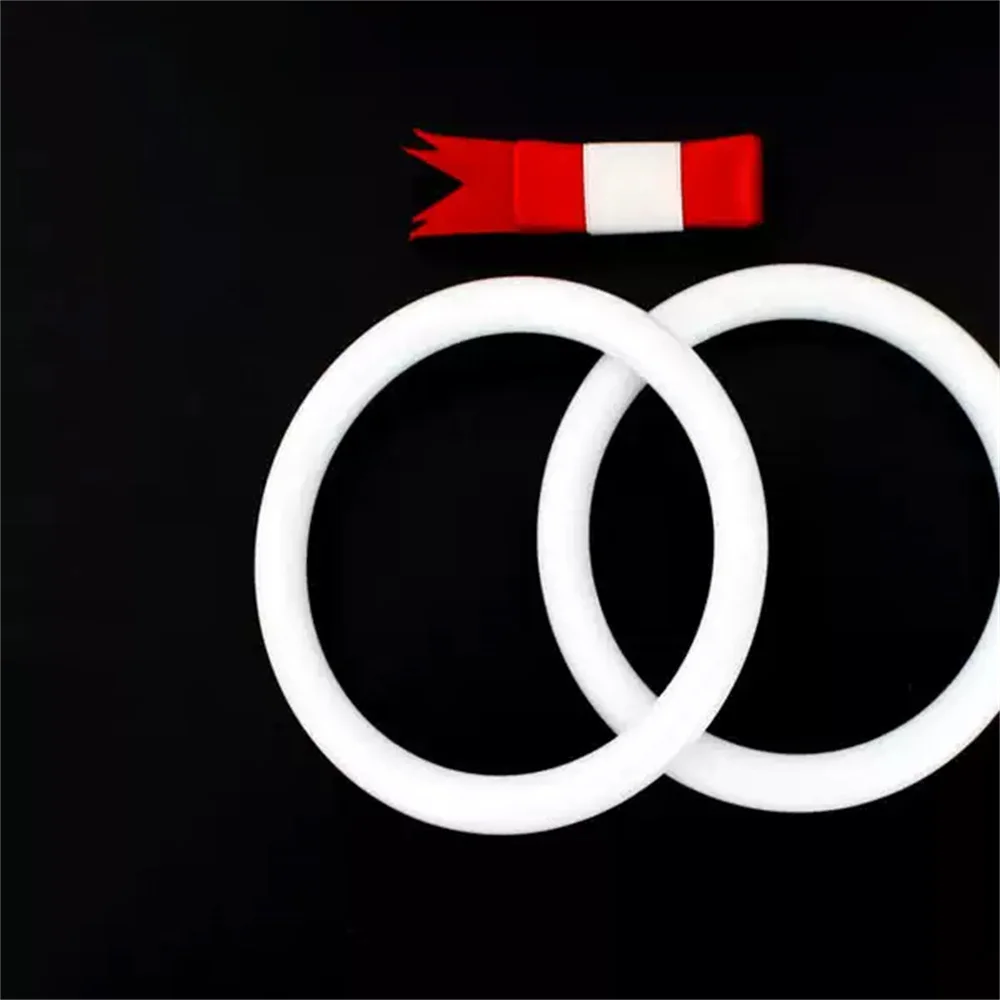 プロ仕様のシルクスカーフをリングを通してマジックを演出 - ステージ、クローズアップ、パーティーのパフォーマンスに最適な瞬間的視覚的貫通イリュージョン