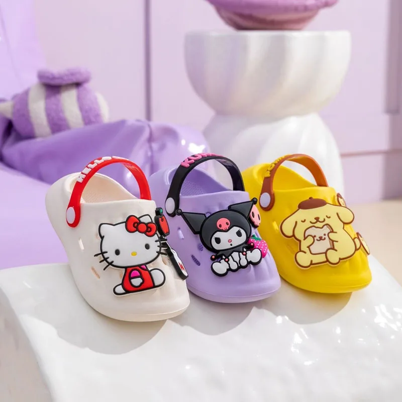 Sanrio Children\'s Fashion Hole Sandals Indoor Anti Slip and Collision Resistant Cartoon Two Ways To Wear Sandals and Slippers