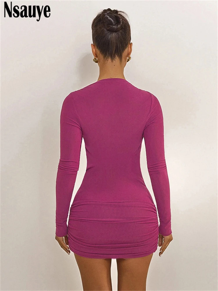 فستان Nsauye مثير للحفلات المسائية بأكمام طويلة قصير للنوادي الليلية للنساء بياقة على شكل V ومنخفض القطع فستان أنيق صغير لشتاء 2025