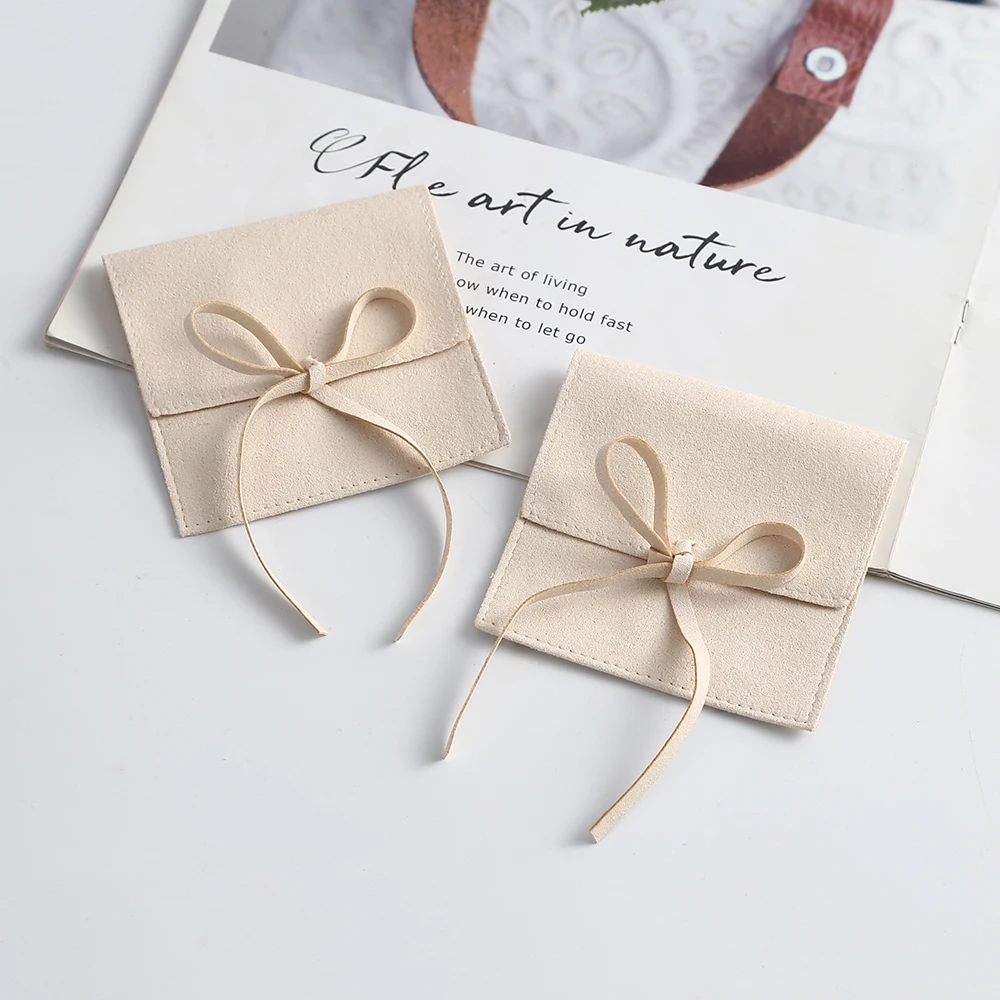 20/40/100 Beige Microfiber Jewelry Suede Velvet Jewelry Envelope Bag with Rope Jewelry Packaging Pouch Wedding Favors Gift Party