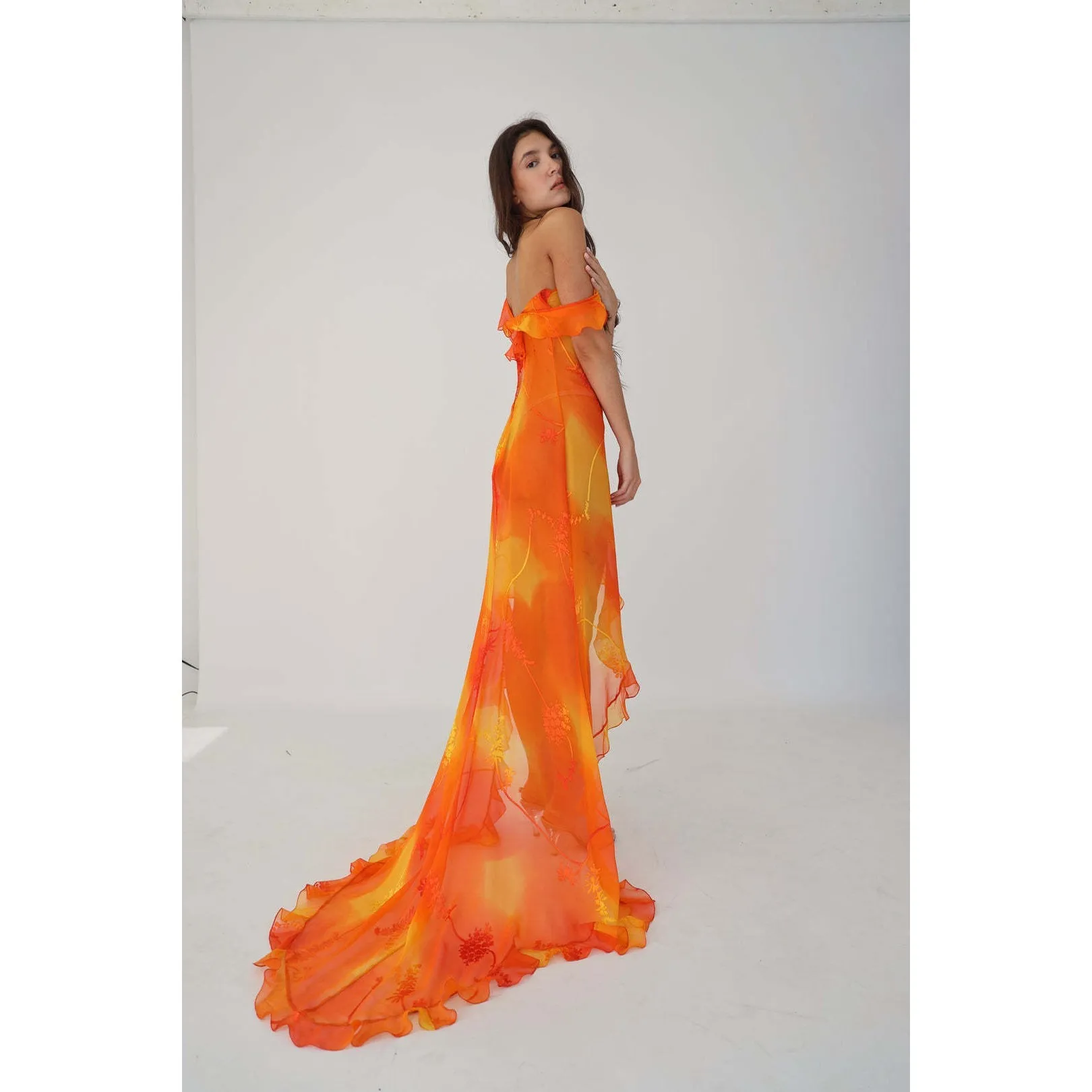 Sexy Low Cut Hollow out Dyed Dr Svel Gored Hem Bal High Slit Long Summer Evening Gown Versatile Faionable