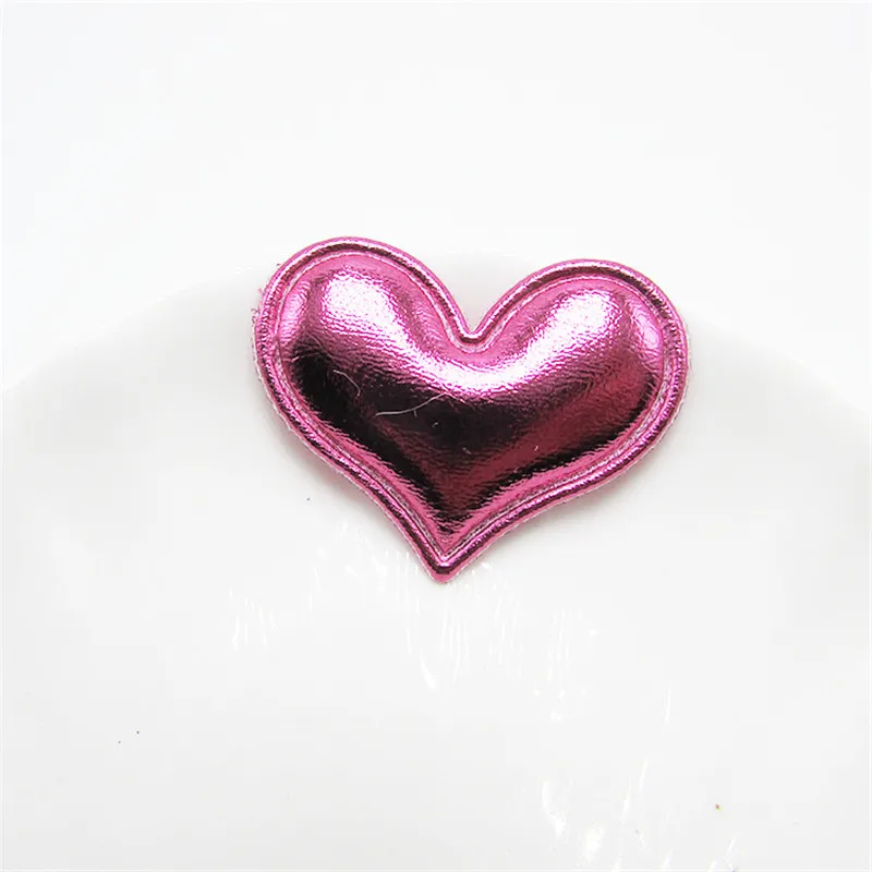 100 Stück 3,5*3CM PU-Herz-Applikationen zum Aufnähen für Kleidung, Hüte, Nähzubehör, DIY-Kopfbedeckungen, Schleifendekoration, Aufnäher – Detail 4