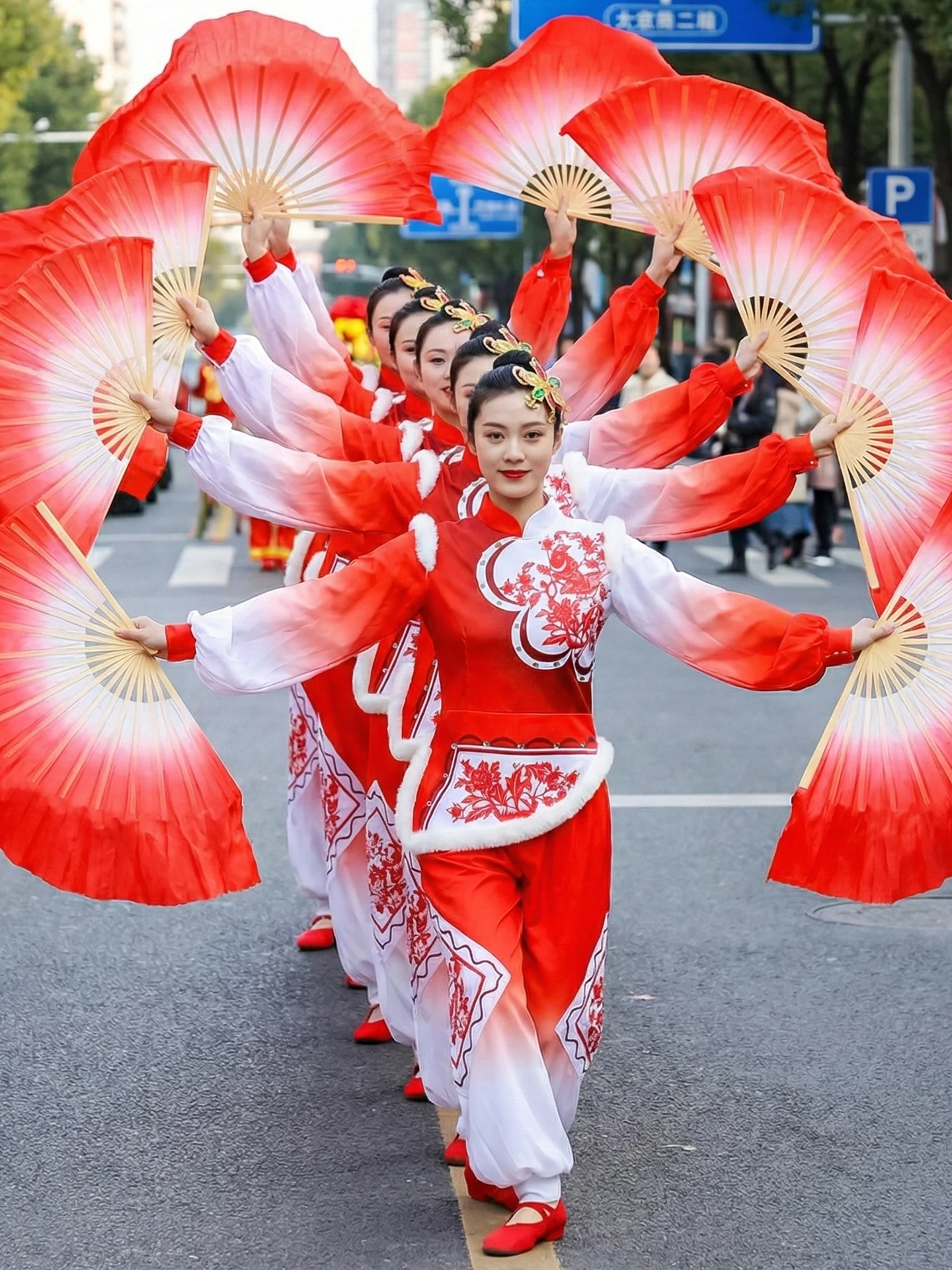 

New 2026 Northeast Jiaozhou Yangge Dance Costume Adult Men Women Lion Dance Celebration Drumming Waist Drum Performance Outfit