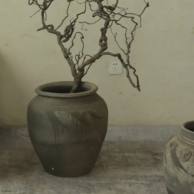 Spot wabi sandy wind large round belly pottery pot floor-to-ceiling large vase B & B coarse pottery flower ware courtyard decora