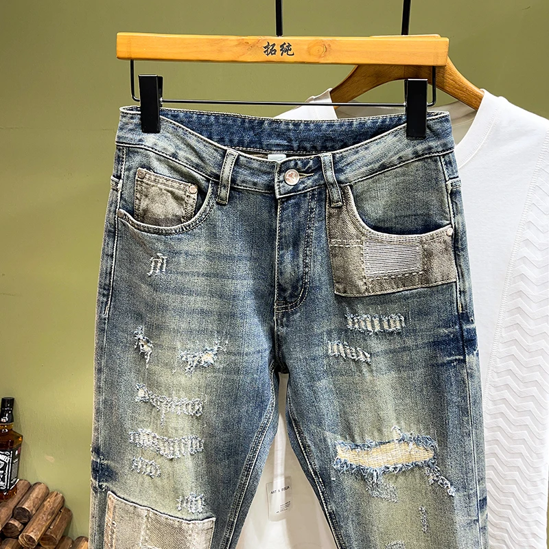 Streetwear men's straight Slim jeans spring and summer new trend broken holes patch retro distortion fashion splicing jeans