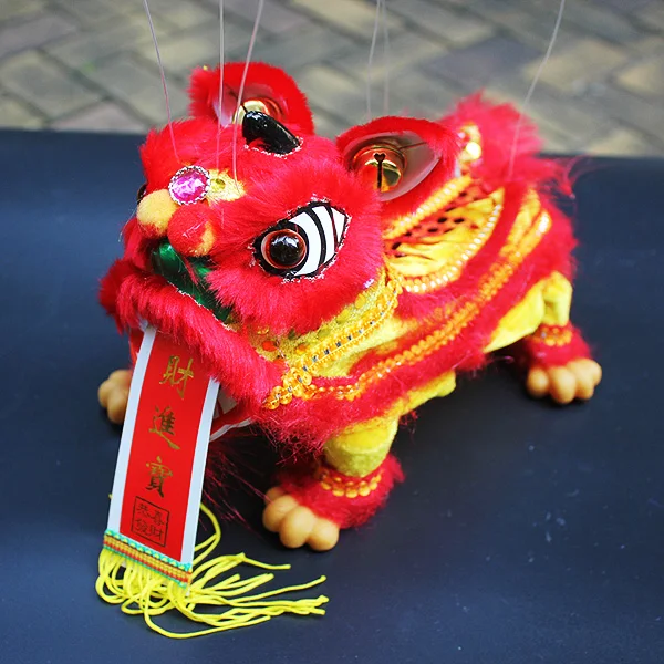

Traditional Hanrted Puppet Lion String Puppet Special Gift for Overseas Chinese Creative Doll Festival Supplies