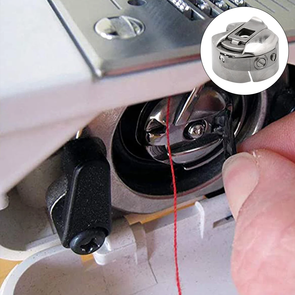 4 個の金属ボビンケース耐久性のある交換用ミシン部品家庭用アクセサリーミシンボビンケース