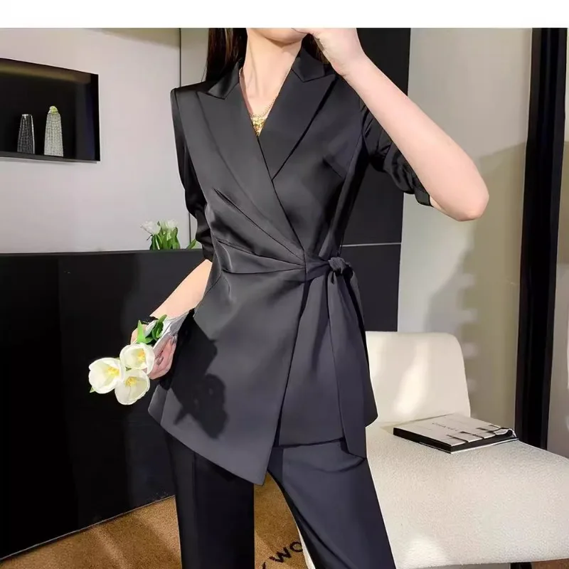 Set completo da donna alla moda, nuovo completo professionale nero, completo autunnale di fascia alta, abito casual in stile britannico, set da due pezzi