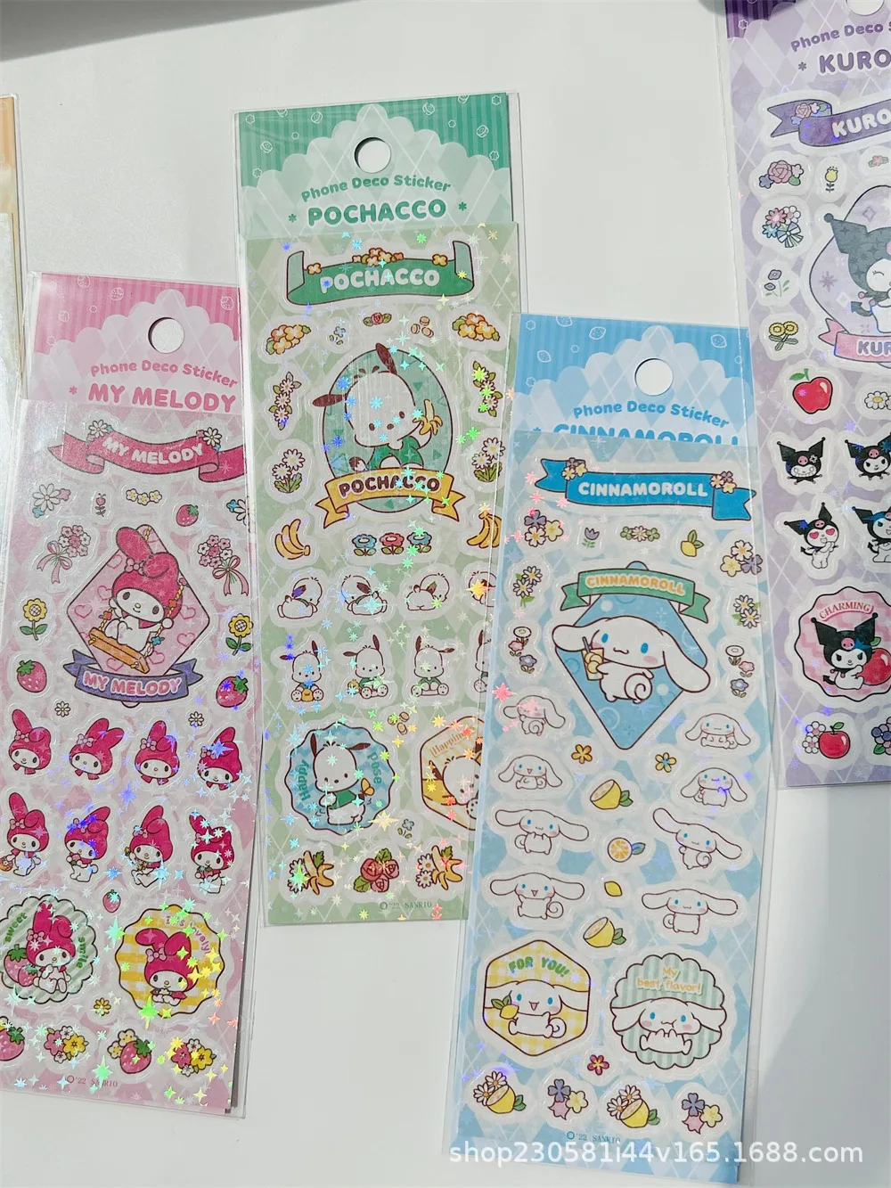 7 Stück niedliche Cartoon-Laser-Aufkleber, Hello Kitty, My Melody, Pochacco, Cinnamoroll, Kuromi, selbstklebend, DIY, Tagebuch, Sammelalbum, Telefondekoration – Detail 3