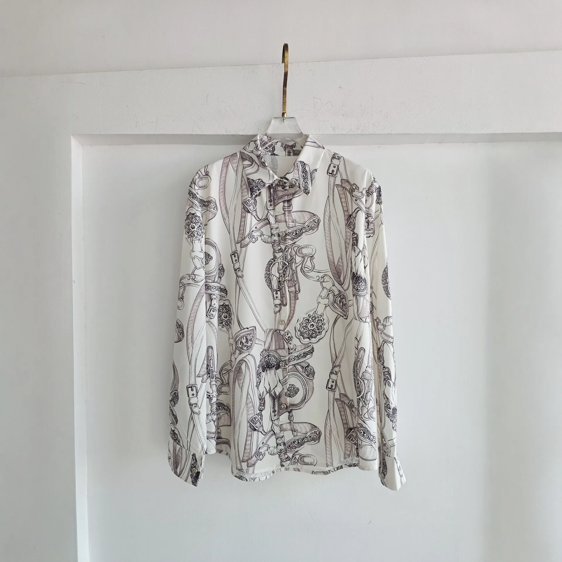 Clothland Women Elegant Print Blouse Long Sleeve Chain Pattern Shirt Female Chic Office Wear Tops Blusa Mujer LB465
